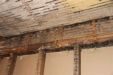 Tearing down walls (the never ending lathe and nails ...