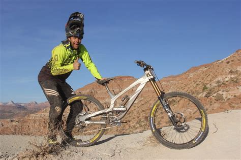 The rampage effect is only available for characters wearing certain unique items. The Bikes of Red Bull Rampage 2019 | Mountain Bike Action Magazine