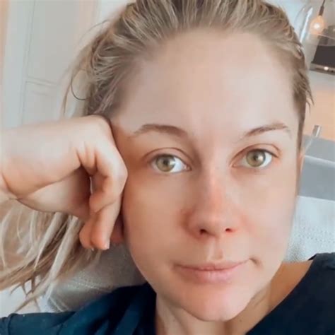 Pregnant Shawn Johnson Shares Covid 19 Update