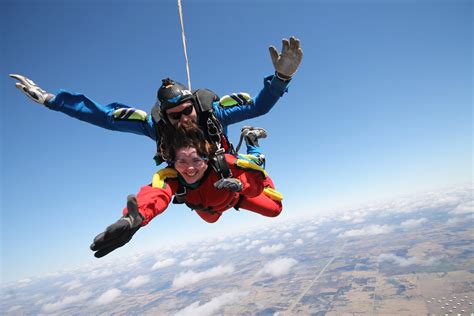 What To Wear Skydiving For The First Time Oklahoma Skydiving