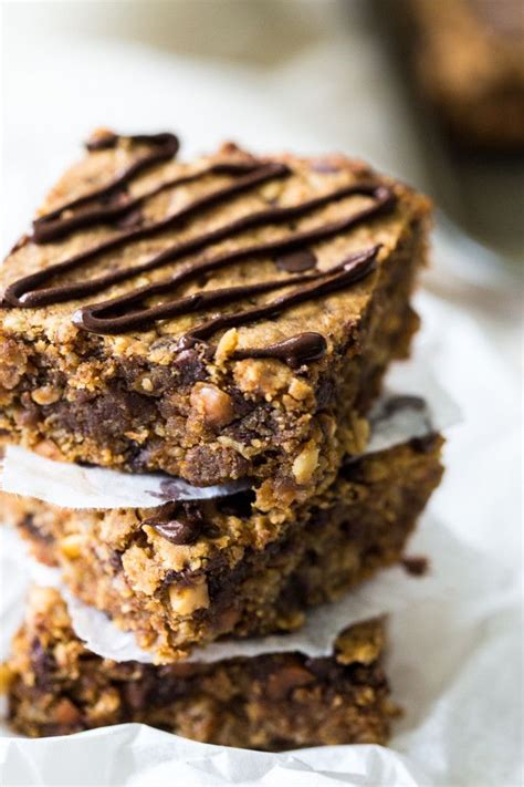 Add the brown and white sugars and let cool a bit. Oatmeal Breakfast Bars are drizzled with dark chocolate. A ...
