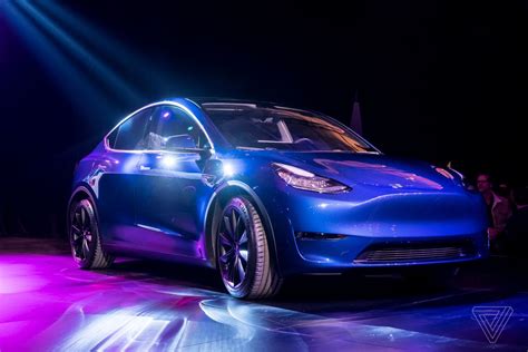Explore model x 2021 specifications, mileage, december promo & loan simulation, expert tesla model x 2021 is a 7 seater suv. Tesla Model Y announced: release set for 2020, price ...