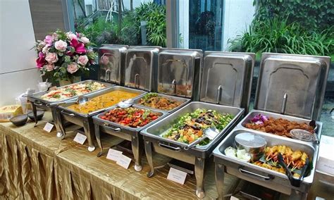 6 Outstanding Tips For How To Start A Catering Business Wedding