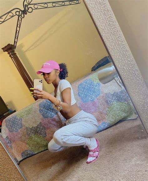 Pin By Layia On Mirror Selfies Chill Fits Black Girl Outfits Baddie Outfits