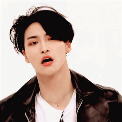 Ateez Seonghwa GIF Ateez Seonghwa Park Seonghwa Discover Share GIFs