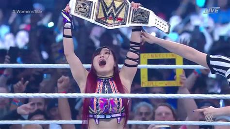 iyo sky mitb cash in leads to women s title win at wwe summerslam 2023
