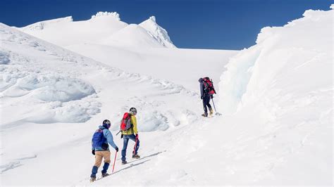 mt ruapehu summit plateau guided walk adrift tongariro