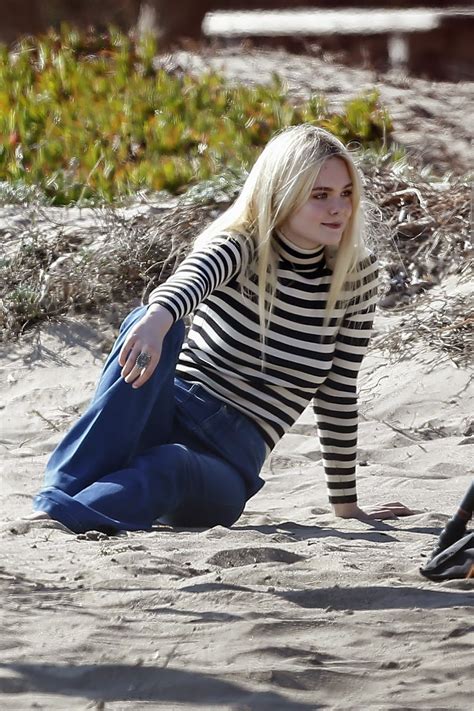 Pin On Elle Fanning Teen Vogue 2014