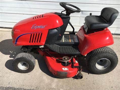 25 horse power briggs with a 52 cut and only 68 hours on the mower the turbo and bagger are made for this simplicity, the bucket is after. Simplicity Express Riding Mower Online Government Auctions ...