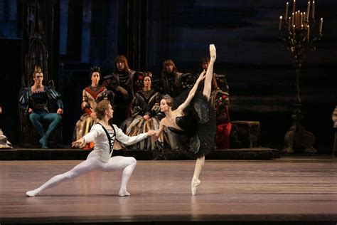 Bolshoi Prima Ballerina Describes The Emotional Intensity Of Dancing Swan Lake Huffpost