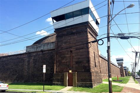 Tiešraide Saķere Sikspārnis New Jersey Prisons Imunitāte Sortie