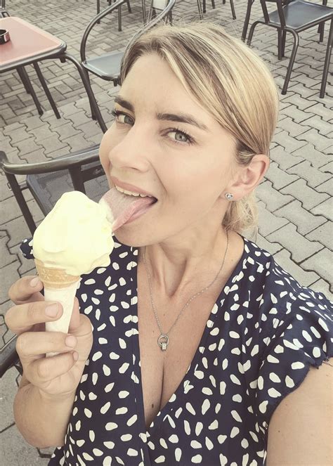 Official Katerina Hartlova Top Onlyfans On Twitter Summer Sweets Which One Flavour