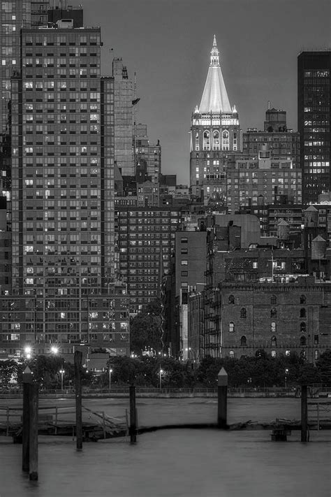 Ny Life Building Bw Photograph By Susan Candelario Fine Art America