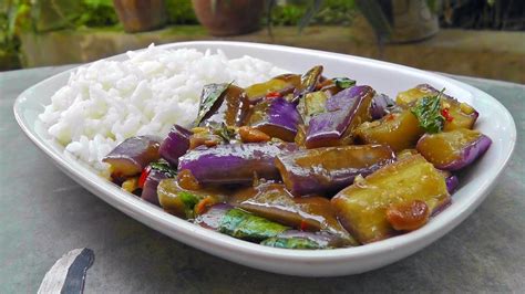 It's full of robust flavors and easy to whip up anytime. Thai stir-fried Eggplant Vegan Vegetarian Recipe - YouTube
