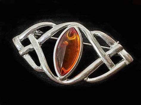 Sterling Silver And Amber Brooch Celtic Knot Pin Solid Etsy Sterling Silver Pins Celtic