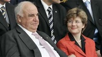 Helmut Kohl heiratet 35 Jahre jüngere Frau
