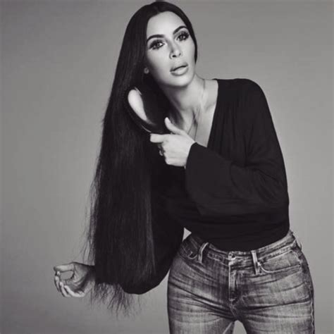 Kim Kardashian Posa Nua Para Fot Grafos Renomados Jovem Pan