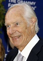 'Fifth Beatle' producer George Martin dies at 90 | The Japan Times