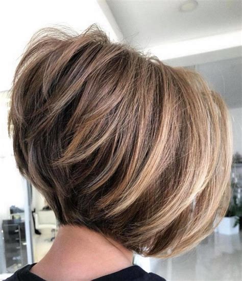 Refresh Your Look With The Inverted Bob Trend In 2021 Bob Hairstyles