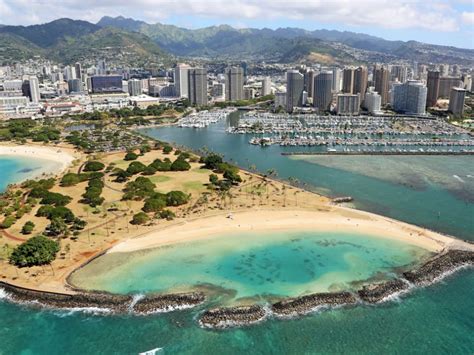 Ala Moana Beach Hawaii Travel Guide