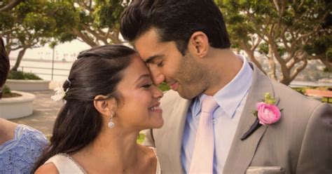 Romantic Moment Of The Month Jane And Rafael In The Beautiful Jane The Virgin Finale