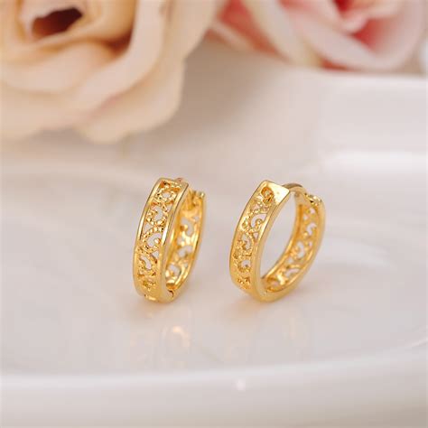 Consumer prices in indonesia are 46.01% higher than in india (without rent). 2pairs Cheapest Hoop Earring Girls Dubai Gold Jewellery ...