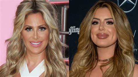 kim zolciak s daughters snap selfie with her and they look like triplets hollywood life