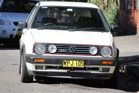 Aussie Old Parked Cars 1992 Volkswagen Golf Gti Mk2