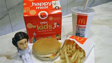 Join spongebob, patrick, squidward, mr. McDonald's komt met vegetarische Happy Meal | RTL Nieuws