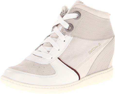 Skechers Womens Plus 3 Deco Fashion Sneaker White 95 M