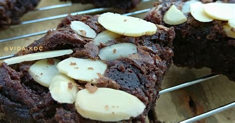 Resep Shiny Crust Fudge Brownies Oleh Frida Frida Cookpad