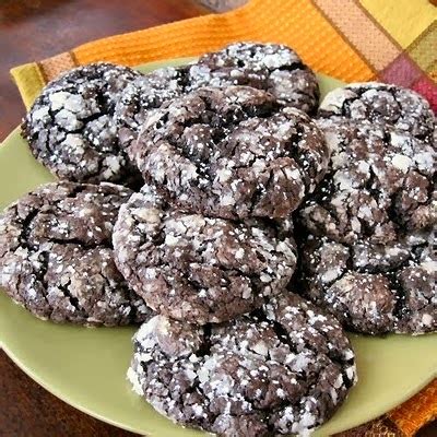 Whether you are making christmas sugar cookies or cookies for a wedding, one of my favorite all time cookie recipes is from paula deen. Paula Deen Cake Recipes