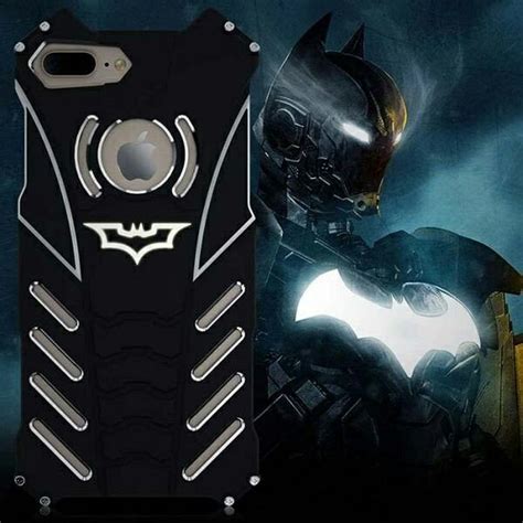 Relive Your Batman Fanatics With This Special Engineered Casing Paired