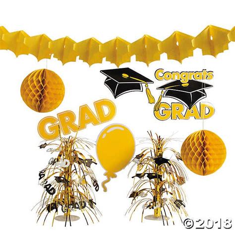 Celebrate Your Graduate In Star Style This Paper Yellow Graduation