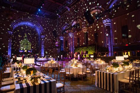 Leigh And Micah In New York Ny Wedding Reception Lighting Starry