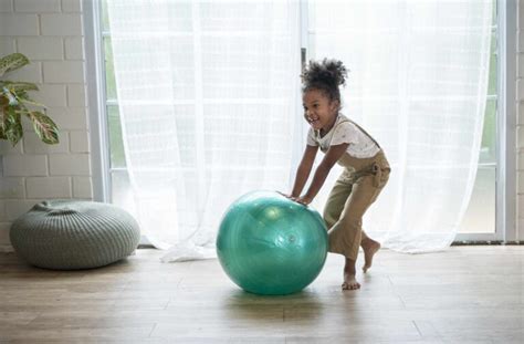 Easy Indoor Ball Games For Kids Huddle