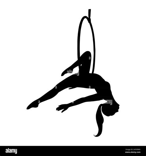 Silhouette De Gymnaste Femelle Aérienne En Cerceaucascades De