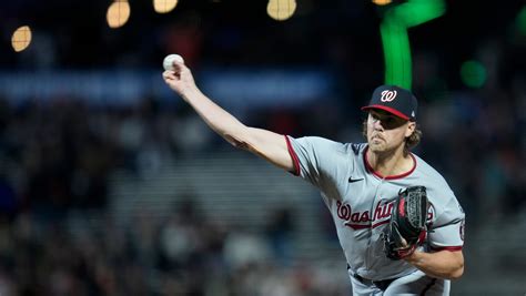 Irvins First Mlb Win Helps Nationals Beat Giants 5 1