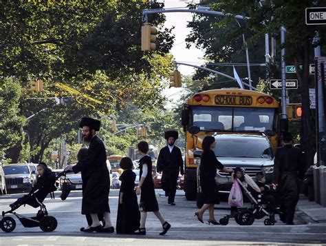 Lawsuit Questions Real World Learning At New Yorks Ultra Orthodox