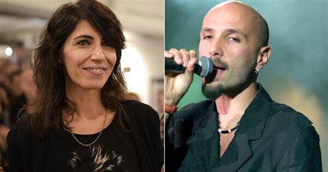 A fifth posthumous record, a tribute album, and two more collections. Muore per il coronavirus la mamma di Alex Baroni. Giorgia ...