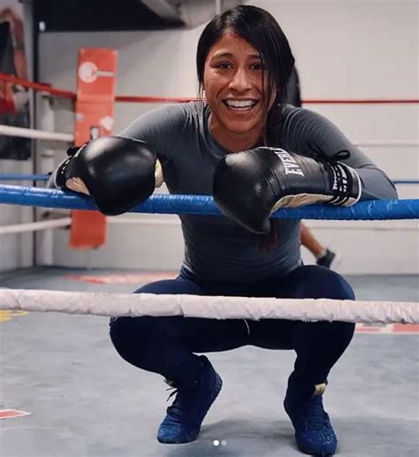 hottest female boxers of 2020 loads of sexy images boxing addicts