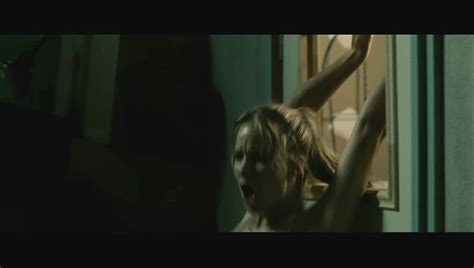Naked Jennifer Lawrence In House At The End Of The Street