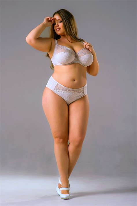 This The New Plus Size Victoria Secrets Model Beauties In Lingerie