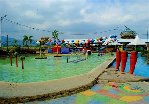 Tiket kolam kamandara tasikmalaya : Wisata Ampera Ciawi Tasikmalaya - Tempat Wisata Indonesia