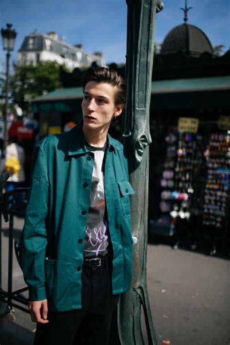 Street Style At Paris Fashion Week Mens Ss19 Photos Wwd