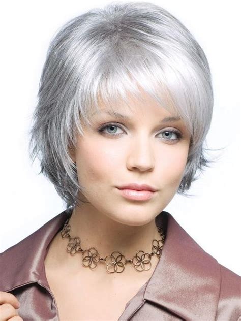 Magst du auch so gerne verrückte farben im haar? Kurze graue haare. 🌱 Frisuren Kurze Graue Haare. 2020-01-12