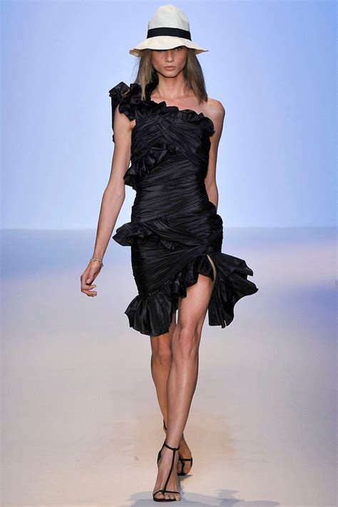Emanuel Ungaro Spring 2009 Ready To Wear Collection Vogue