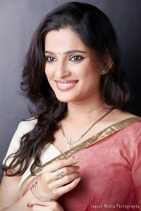 Priya Bapat Marathi Actress South Indian Actress Beautiful Indian Actress Beautiful Actresses