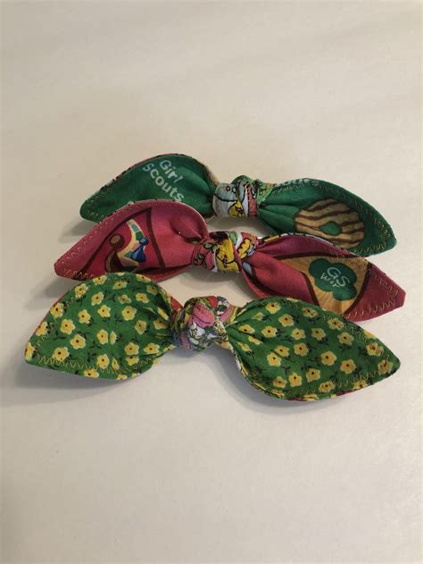 Girl Scout Hairbows Girl Scout Hair Bow Girl Scouts Etsy Hair Bows Holiday Hair Bows