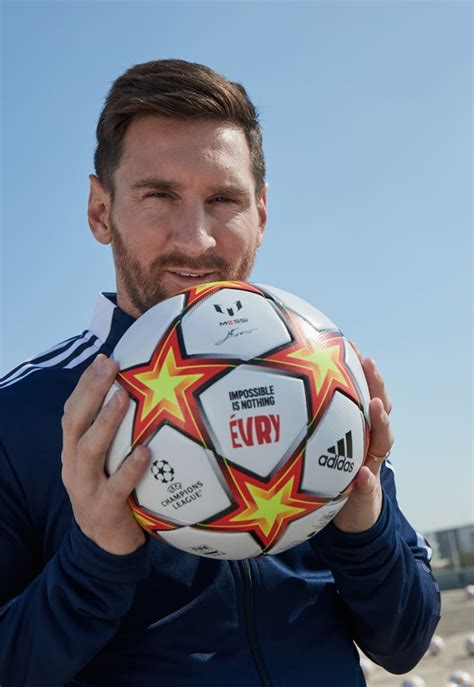 Lionel Messi Paris Saint Germain Autographed 2021 Uefa Champions League Soccer Ball